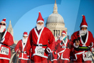 FEATURE - London: Chläuse am Santa in the City Lauf