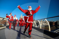 FEATURE - London: Chläuse am Santa in the City Lauf