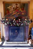 FEATURE - Weihnachtsdekoration im Hinton Ampner Haus in Hampshire