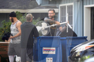 EXKLUSIV - Dean McDermott  entrümpelt sein Haus