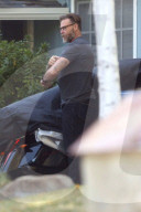 EXKLUSIV - Dean McDermott  entrümpelt sein Haus