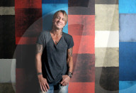 STUDIO - Keith Urban