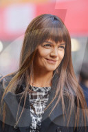 PEOPLE - Katie Holmes trägt ein Pony
