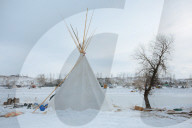 NEWS - North Dakota: Protestcamp gegen die Pipeline 