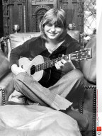 PEOPLE - Emerson, Lake & Palmer: Greg Lake ist ist im Alter von 69 Jahren gestorben