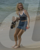 PEOPLE - Lottie Moss und Alex Mytton machen Ferien auf Barbados