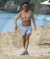 PEOPLE - Lottie Moss und Alex Mytton machen Ferien auf Barbados