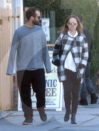 PEOPLE - Hochschwangere Natalie Portman mit Ehemann Benjamin Millepied unterwegs zum in LA