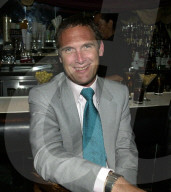 PEOPLE - Autor AA Gill im Alter von 62 Jahre gestorben