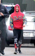 PEOPLE - Justin Bieber motzt die Fotografen an beim Joggen