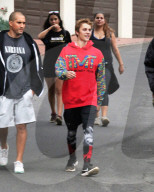 PEOPLE - Justin Bieber motzt die Fotografen an beim Joggen