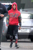 PEOPLE - Justin Bieber motzt die Fotografen an beim Joggen