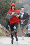PEOPLE - Justin Bieber motzt die Fotografen an beim Joggen