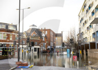 NEWS - Geplatzte Wasserleitung setzt halb London unter Wasser
