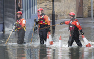 NEWS - Geplatzte Wasserleitung setzt halb London unter Wasser