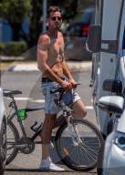 PEOPLE - Sophie Monk und Sam Johnston stehen für Pepsi vor der Linse