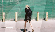 PEOPLE - Hailey Baldwin wirbt für Eleven Paris