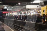 NEWS - England: Southern Rail Streik