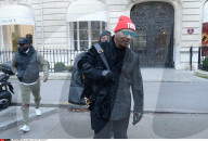 EXKLUSIV - Mike Tyson auf Shoppingtour in Paris