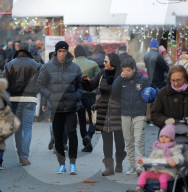 PEOPLE - Joao Miranda de Souza  mit seiner Familie in Mailand unterwegs