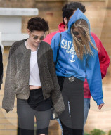 EXKLUSIV - Kristen Stewart trifft Stella Maxwell in Georgia 