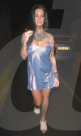 EXKLUSIV - Jemma Lucy offenherzig in Manchester unterwegs