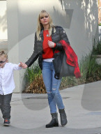 EXKLUSIV - Chris Pratt und Anna Faris mit Jack in West Hollywood unterwegs