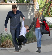 EXKLUSIV - Chris Pratt und Anna Faris mit Jack in West Hollywood unterwegs