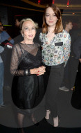 PEOPLE - Emma Stone im Arts Club in London