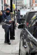 PEOPLE - Nur kurz weg: Nicole Kidman kriegt eine Parkbusse in London