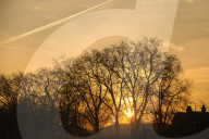 FEATURE - Kitschige Sonnenaufgänge