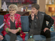 PEOPLE - Sir Cliff Richard zu Gast bei 'This Morning' 