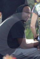 EXKLUSIV - Lamar Odom macht eine Zigarettenpause in der Rehab 