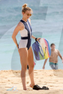 EXKLUSIV - Model Karlie Kloss hat Spass auf Hawaii