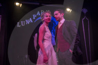 PEOPLE - Bühnenreif: Cressida Bonas spielt Daisy in "The Great Gatsby"