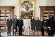 NEWS - Vatikan: Friedensnobelpreisträger Calderon besucht Papst 