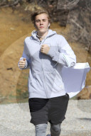 PEOPLE - Bieber im Gelände: Justin rennt 