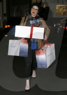 PEOPLE - Kelly Osbourne beim Christmas-Shopping in Beverly Hills