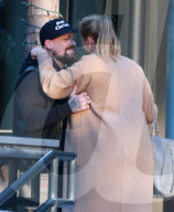 EXKLUSIV - Cameron Diaz und Benji Madden küssen sich innigst zum Abschied