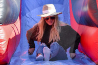 PEOPLE - Hilary Duff mit Sohnemann Luca am Farmer's Market