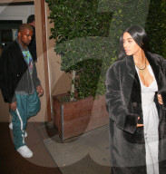 EXKLUSIV - Kim Kardashian und Kanye West seit langem wieder einmal gemeinsam unterwegs