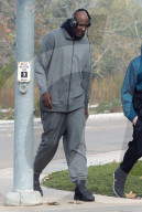 PEOPLE - Lamar Odom macht mit seiner Entzugsgruppe einen Spaziergang