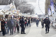 NEWS - Erhöhtes Sicherheitsaufgebot in Paris nach dem Anschlag in Berlin