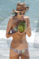 EXKLUSIV - Brasilien: Alessandra Ambrosio macht 'Bikiniferien' in Florianoplis
