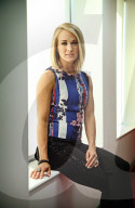 STUDIO - Carrie Underwood 
