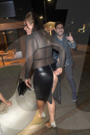 EXKLUSIV - Lisa Appleton und Chrissie Wunna 'üppig' in Manchester unterwegs