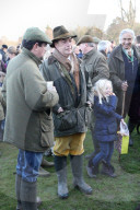 PEOPLE - Nigel Farage nimmt an der traditionellen Boxing Hunt teil