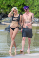 EXKLUSIV - Paris Jackson und Michael Snoody heisses Geturtel auf Maui