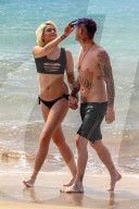 EXKLUSIV - Paris Jackson und Michael Snoody heisses Geturtel auf Maui
