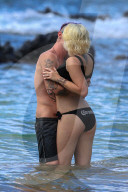 EXKLUSIV - Paris Jackson und Michael Snoody heisses Geturtel auf Maui
